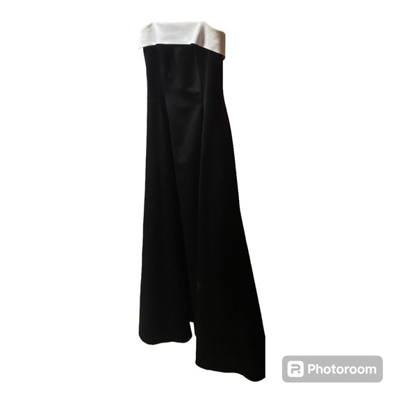 Strapless Formal Dress - Picture 1 of 4